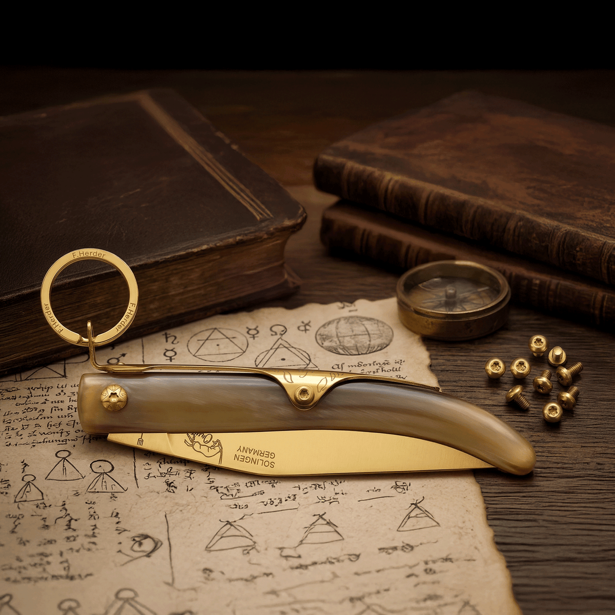 Oryx Taschenmesser Special Edition Projekt Aurum im Szenenbild