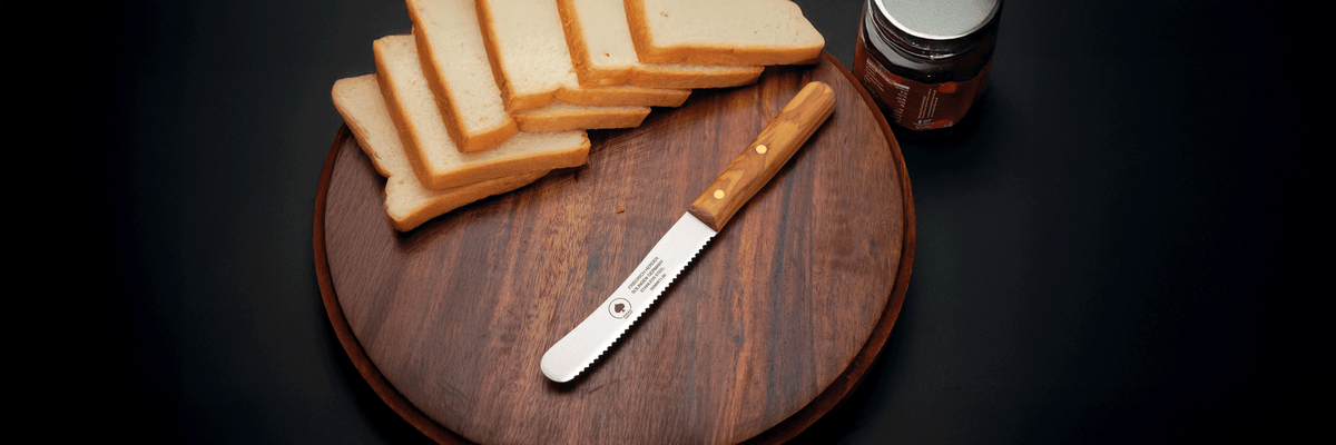 Buckelsmesser Brotmesser Solingen – Olivenholzgriff mit Wellenschliff, handgefertigtes Frühstücksmesser